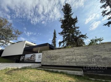 Departamento · 170m² · 4 Ambientes · 1 Cochera · De Categoria - Posesion 2026 - Financiacion - con Cohera