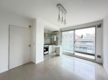 Departamento · 32m² · 1 Ambiente · Venta Monoambiente Dividido con Bulera, Flores