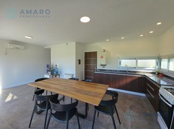 Casa · 63m² · 2 Ambientes · 2 Cocheras · Venta · Casa · Fondo Norte · Funes · Don Mateo