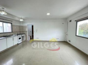 Departamento · 45m² · 2 Ambientes · Alquiler de Departamento 2 Ambientes C/ Terraza Propia en Ramos Mejía
