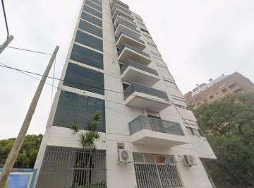 Departamento · 75m² · 8 Ambientes · Departamento de 3 Habitaciones en Barrio Güemes