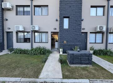 Casa · 78m² · 3 Ambientes · 1 Cochera · Dúplex en Venta en Haus 701, Zona Sur. Seguridad, Sum. Proximo a Ciudad Universitaria. Apto Crédito