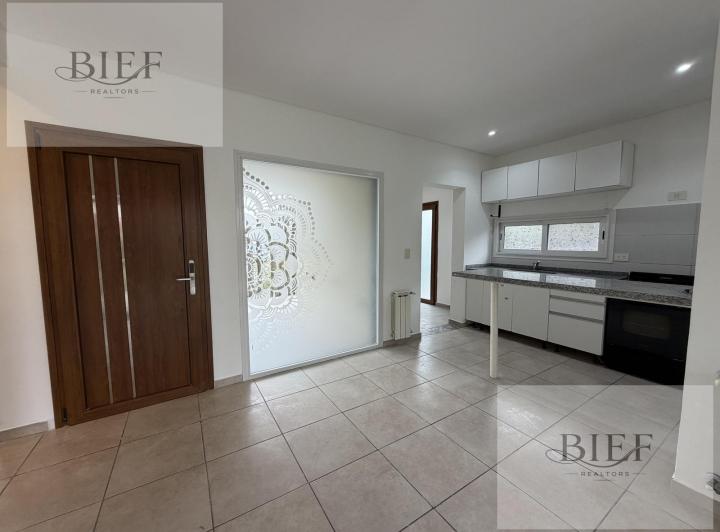 Casa · 155m² · 4 Ambientes