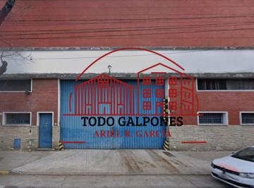 Bodega-Galpón , Barracas · Galpón 1400 m² S/lote 23x57 a Estrenar Mixt. 3