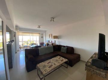 Departamento de 4 ambientes, Quilmes · Semipiso Venta Bernal Centro