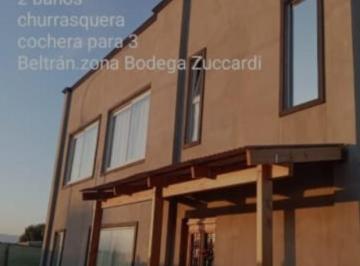 Casa de 7 ambientes, Fray Luis Beltrán · Casa Barrio Privado Cerca Bodega Zuccardi. F L Beltran