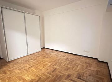 Departamento de 1 ambiente, Caballito · Caballito Monoambiente, Impecable Cocina Indep, Baño Completo Cachimayo y Av J. B. alberdi