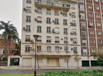 Consultorio de 4 ambientes, Belgrano · Excelente 4 Amb Sobre Av de Los Incas. Belgrano R. 70 m². Solo Uso Comercial.