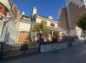 Casa de 1 ambiente, Bahía Blanca · Casa de Categoria en Venta, Alvarado 400, Bahia Blanca