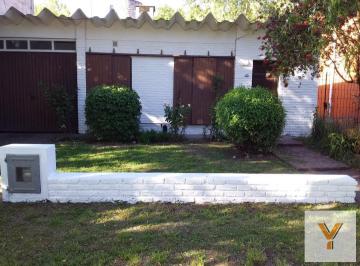 Casa · 57m² · 2 Ambientes · 1 Cochera · Casa en Venta - 1 Dormitorio 1 Baño - 300 m² - San Clara del Mar