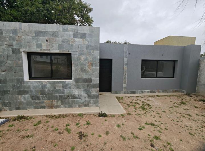 Casa · 101m² · 5 Ambientes · 1 Cochera