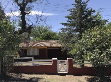 Casa de 4 ambientes, Villa Parque Siquiman · Casa en Venta - Excelente Ubicacion - Dueño Directo