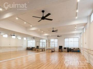 PH · 210m² · 4 Ambientes · 230 m² PH Comercial Sin Expensas V Pueyrredón Limite V Urquiza