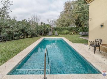Casa · 161m² · 6 Ambientes · 3 Cocheras · Venta Casa 4 Dorm Manzanare Chico Pilar Apto Cred