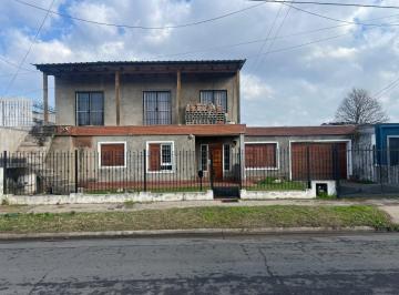 Foto · Casa en Venta 2 Dorm. Barrio Matienzo con Pileta