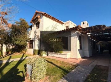 Casa de 6 ambientes, Villa Nueva · Casa en Venta C/ Cochera en Las Cañas