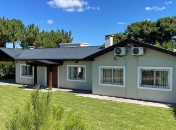 STT-STT-227_2 · Venta Casa Barrio Nayades Pinamar