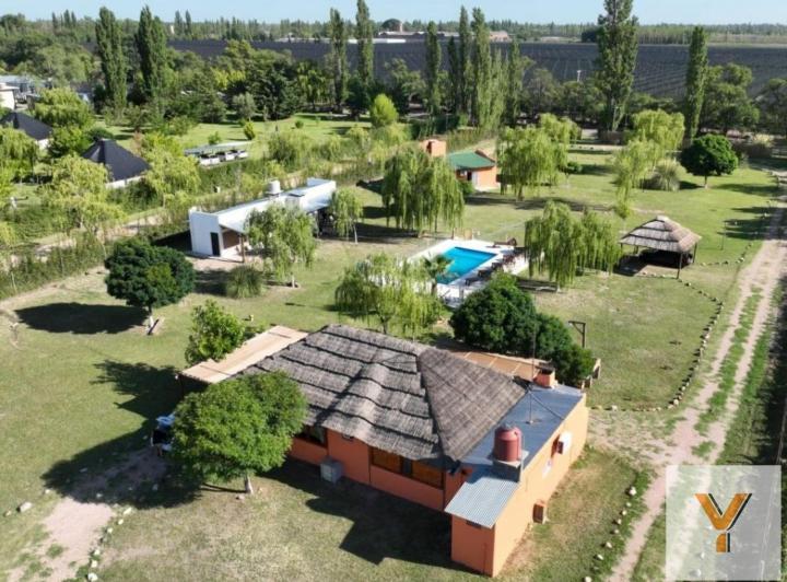 Edificio · 200m²