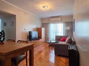 Departamento · 91m² · 4 Ambientes · Venta 4 Amb con Dep. Serv, Balcon y Cocher Adicional. Cnel R Falcon Al 2700