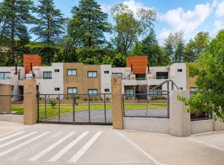 Departamento · 72m² · 4 Ambientes · 1 Cochera