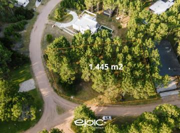 Terreno · 1445m² · Lote en Venta Isla Golf Barrio Álamos con Planos Aprobados
