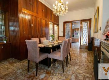 Departamento · 122m² · 6 Ambientes · Departamento en Venta - 3 Dorm. 1 Baño - 125 m² - La Plata