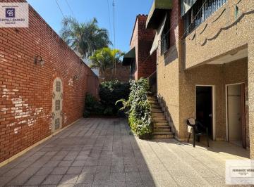 Casa · 93m² · 6 Ambientes · 2 Cocheras · Casa en Mate de Luna 2200