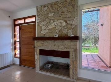 Casa de 5 ambientes, Villa Allende · Casa 4 Dorm. en Alquiler en Bosque Alegre, Villa Allende