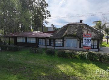 Local comercial · 365m² · 10 Ambientes · Local Sobre Ruta 130, Arteria de Acceso a Villa Elisa Desde Autovia. Entre Rios.