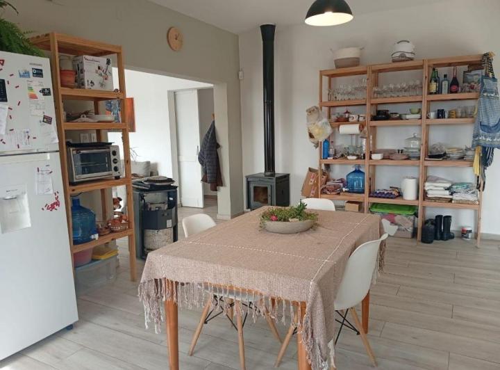 Casa · 245m² · 5 Ambientes · 2 Cocheras