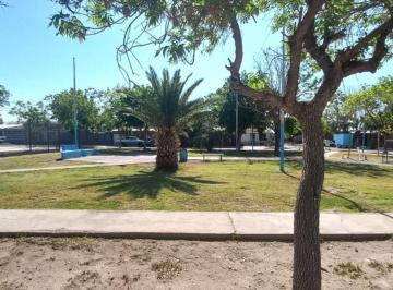 Casa · 197m² · 5 Ambientes · 2 Cocheras · Venta Casa Zona Luzuriaga 3 Dorm.