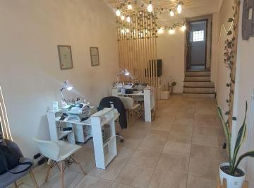 Local comercial · 30m² · 2 Ambientes · Local - San Juan