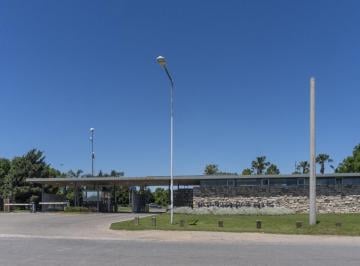 Terreno · 902m² · Venta Lote Puerto Roldán