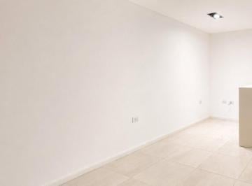 PH · 75m² · 3 Ambientes · Triplex en PH Callao 923