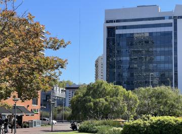Oficina comercial · 180m² · 4 Cocheras · Oficina en Venta Puerto Madero - Planta Libre - Huergo 900