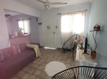 Casa · 75m² · 5 Ambientes · Se Vende Casa en Sto. Tomé, 2 Dorm. y Pileta