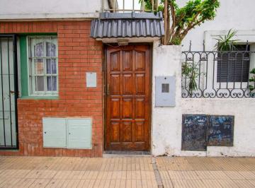 PH · 56m² · 4 Ambientes · Interno Único 2 Dorm con Patio - Barrio Roma