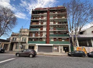 Departamento de 3 ambientes, Villa Luro · Venta Semipiso Oportunidad!