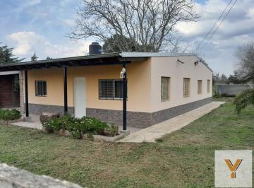 Casa · 100m² · 4 Ambientes · 1 Cochera · Casa en Venta - 3 Dorm. 2 Baños - Arturo Seguí