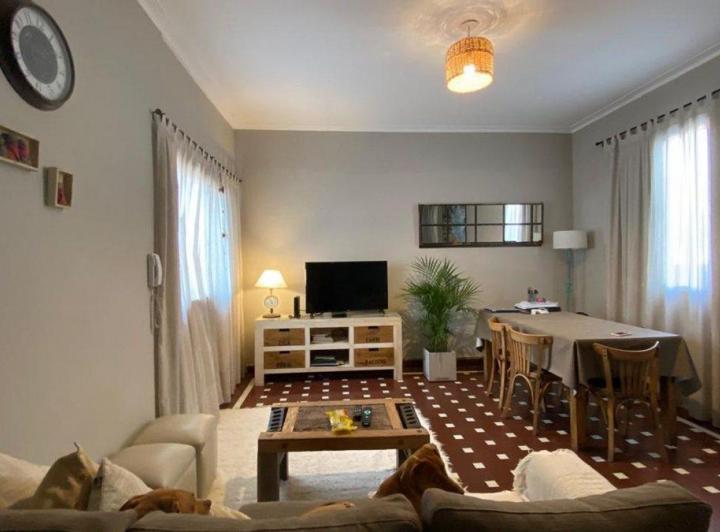 Departamento · 80m² · 4 Ambientes