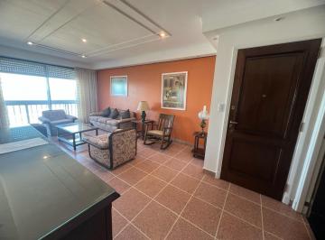 Departamento · 100m² · 3 Ambientes · 1 Cochera · Departamento de 3 Ambientes en Alquiler, en Playa Grande, con Cochera