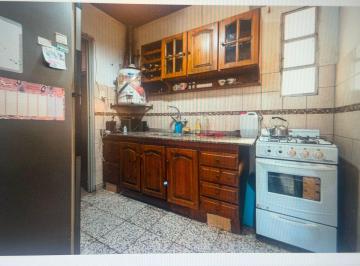 Casa · 101m² · 4 Ambientes · Venta Casa 3 Dorm. Perez Zona Industrial