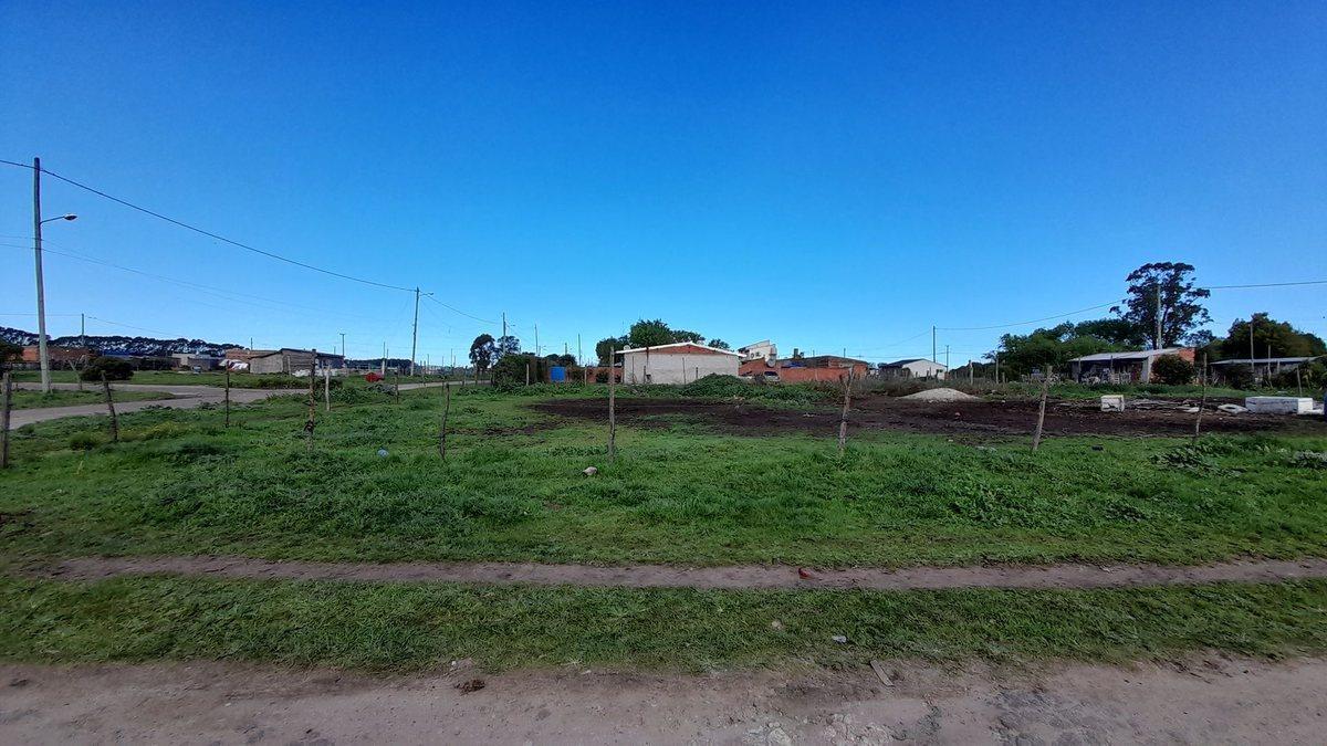 Lote de 646.50 m² en barrio Santa Rosa del Mar