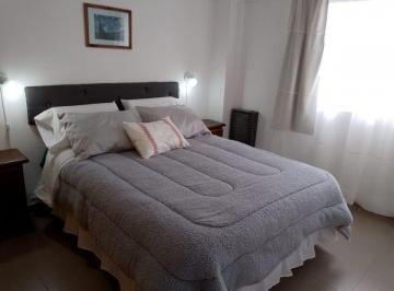 Departamento · 56m² · 4 Ambientes · Depto Céntrico 3 Amb Luminoso C/vista