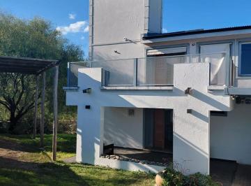 Casa · 379m² · 9 Ambientes · 2 Cocheras · Venta Casa 5 Dorm Cumbres del Golf V. Allende Cba