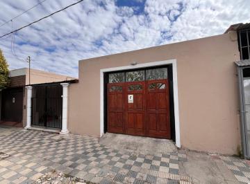 Casa · 185m² · 6 Ambientes · 3 Cocheras · Venta Casa 3 Dorm Cochera y Pileta Talleres Este