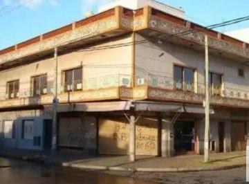 Edificio · 300m² · 5 Ambientes · Edificio Comercial - 300 m² - Virrey del Pino
