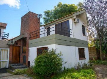 Casa · 116m² · 4 Ambientes · Casa 4 Ambientes en Venta Monte Grande Centro