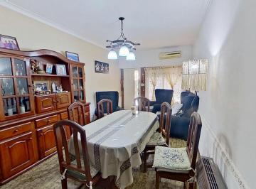 PH · 71m² · 3 Ambientes · 2 Cocheras · Venta PH 3 Amb con Patio Cochera Villa Luzuriaga