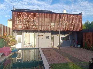 PH · 75m² · 3 Ambientes · 2 Cocheras · PH en Venta 3 Ambientes Castelar